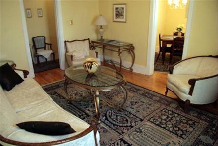 La Boheme Restaurant & B&B Edmonton Chambre photo